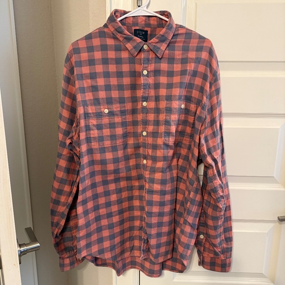 J Crew Mens Flannel Standard Fit - Picture 1 of 4